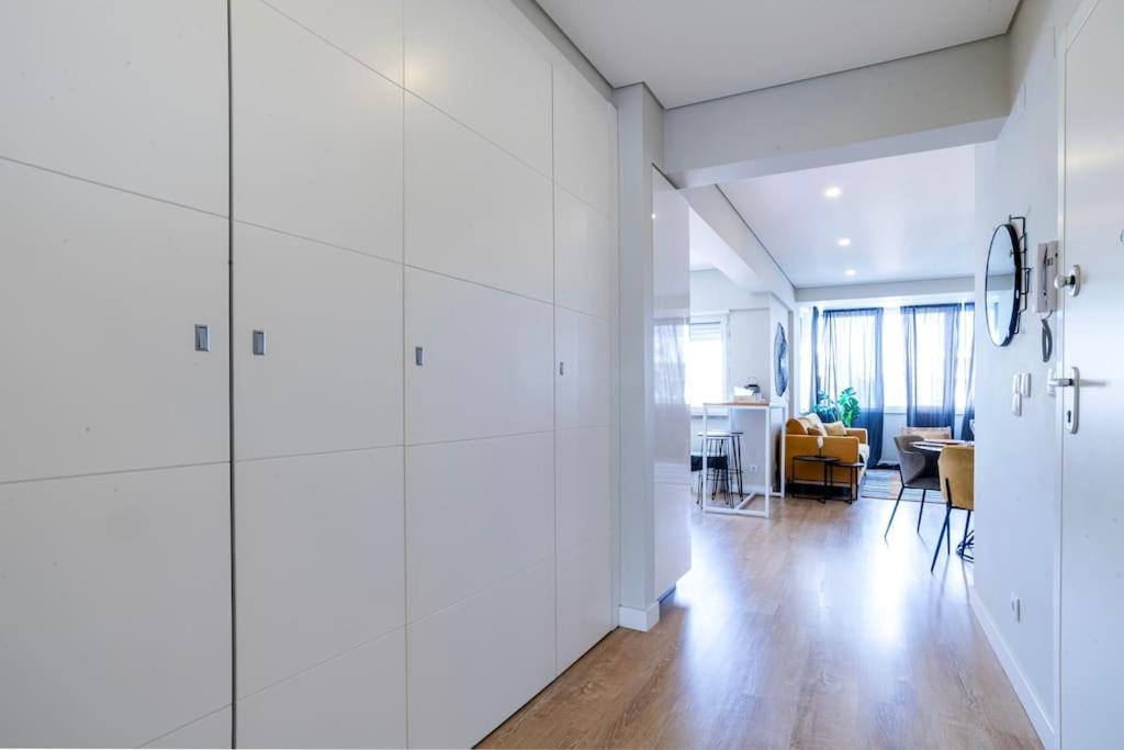 New - Luxury & Bright Apartment Lisbon Exterior photo